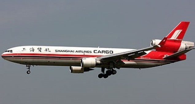 Shanghai Airlines MD-11F B-2179 JC4CSH146 JC Wings scale 1:400