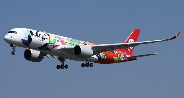 Sichuan Airlines Airbus A350-900 B-306N 四川航空 "Panda route" JC Wings LH4CSC145 scale 1:400