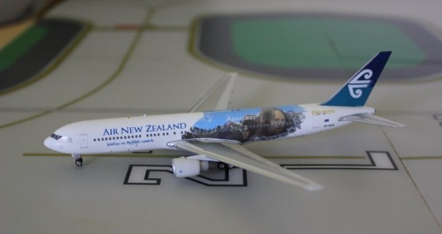 Air New Zealand B767-300 Lord Of The Rings ZK-NCG phoenix 400 die cast