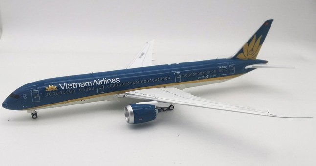 Vietnam Airlines Boeing 787-9 VN-A868 Dreamliner Inflight