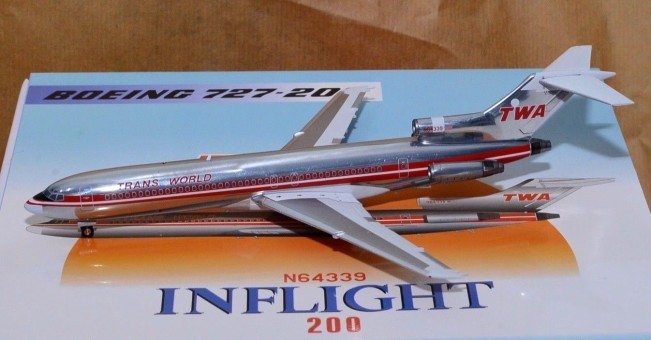TWA Boeing 727-200 N64339 With Stand IF722TW1018P Inflight200 1:200