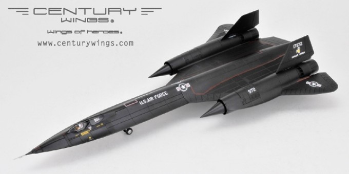 Lockheed SR-71A Blackbird 17972 Pregnant Lucy "Charlie's Problem" 1975 Speed Record  Diecast Model USAF Century Wings CW-001625 Scale 1:72