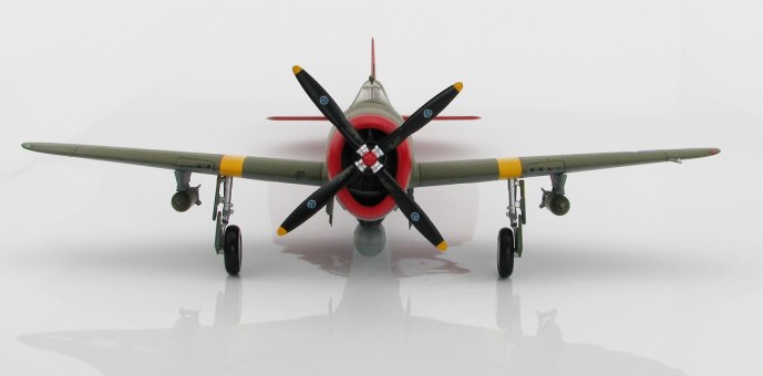 P-47D Thunderbolt No.34, 100th FS, 332nd FG, "Tuskegee" Italy 1944 Hobby Master HA8454 Scale 1:48