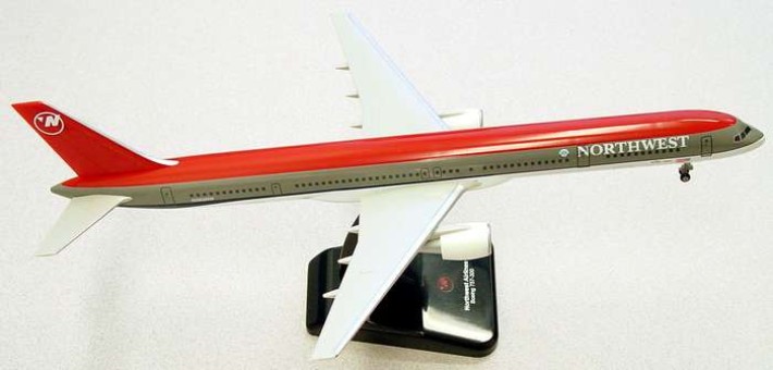 Northwest B757-300 . W/GEAR 1/200