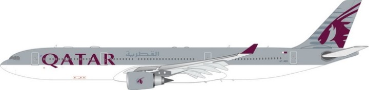 Qatar Airbus A330-300 registraton A7-AEO die-cast Phoenix 11411 scale 1:400