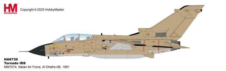 Tornado IDS MM7074, Italian Air Force, Al Dhafra AB, 1991 HA6730 Hobby Master 1:72