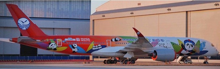Sichuan Airlines Airbus A350-941 Panda Route Livery Reg: B-005Q KJ-A359-251 InFlight Models 1:200