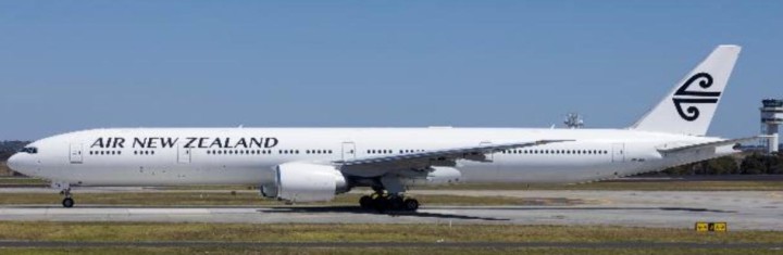Air New Zealand Boeing 777-300ER All White Reg: ZK-OKU Flaps Down XX40646A JCWings 1:400