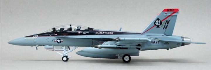 F/A 18F Super Hornet VFA-41 "BLACK ACES" US NAVY 1:72