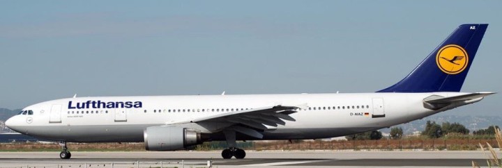 Lufthansa Airbus A300-600R Reg: D-AIAZ XX40435 JCWings 1:400