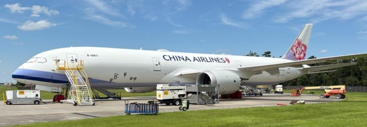 China Airlines Boeing 787-9 Dreamliner Reg: B-18811 XX40399 JCWings 1:400