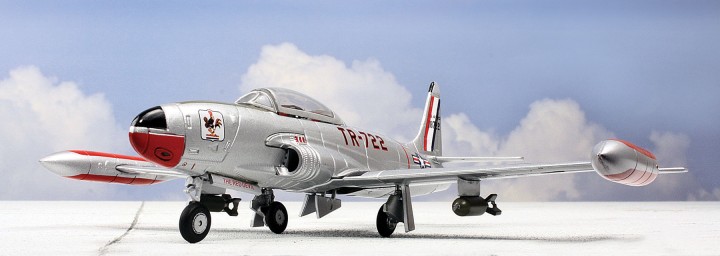 T-33A Shooting Star Falcon Models 