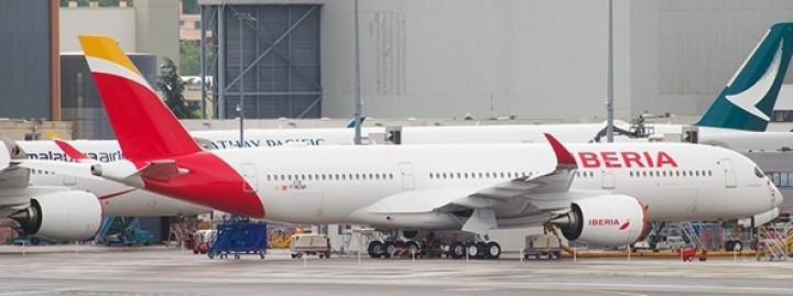 Iberia Airbus A350-900 EC-MXV JC Wings diecast JCIBE014 scale 1:400