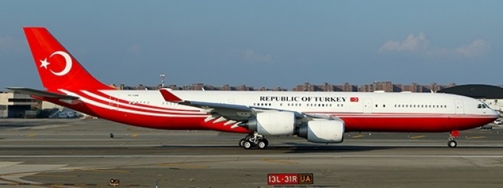 Republic of Turkey Airbus A340-500 registration TC-CAN JC Wings LH4ROT064 scale 1:400