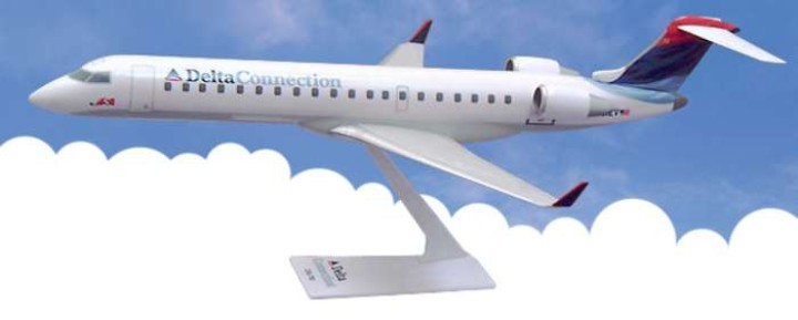 Flight Miniatures Delta Airlines CRJ-700