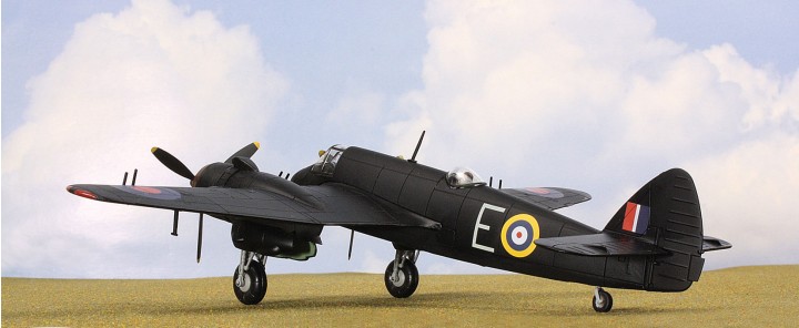 Hobby Master Bristol Beaufighter Mk.I 1/72 die-cast model ezToys
