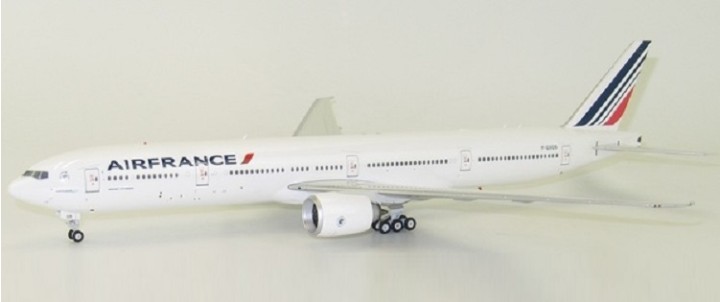 Air France Boeing B777-300ER F-GSQB Phoenix 200030C Scale 1:200 