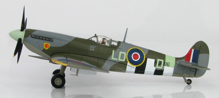 Spitfire Mk.IXc  P/O Pierre Clostermann DFC, 602Sqn., RAF, France, June/July 1944  HA8315 Scale 1:48