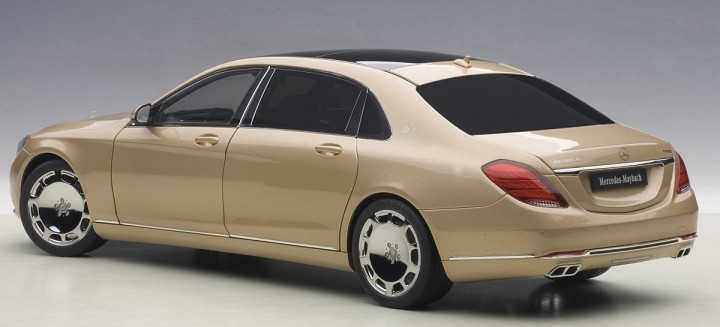 Champagne Gold Maybach Mercedes S-Klasse S600 Die-Cast AUTOart