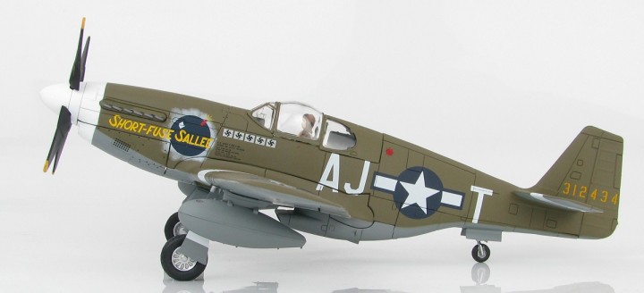 P-51 B Mustang USAF "Short Fuse Sallee" Capt R.E. Turner Double Ace WWII 1944 Hobby Master HA8509 Scale 1:48