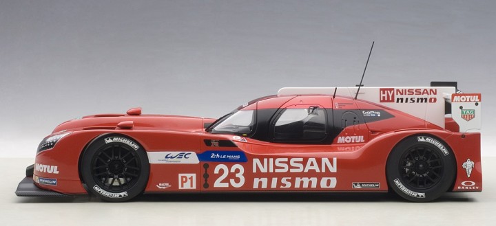 Lemans 2015 Nissan GT-R LM Nismo #23 Die-cast AUTOart 81578 Scale 1:18