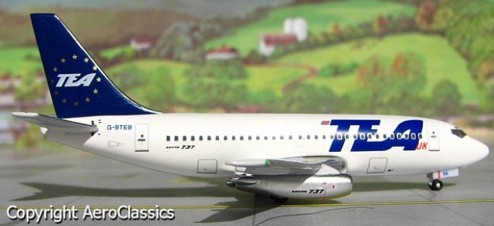 TEA UK B737-200