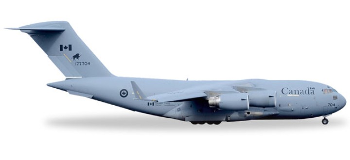 Royal Canadian Air Force CC-177 C-17A Globemaster III 1:500 527132 Herpa 1:500 scale model diecast 