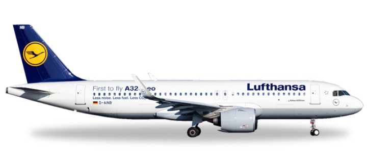 Lufthansa Airbus A320neo "First to Fly A320neo"  D-AINB 530729 Herpa  Scale 1:500