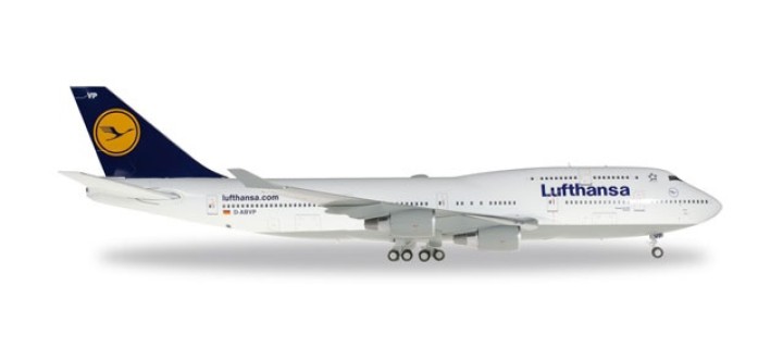 Highly detailed Herpa Wings  Matallic Lufthansa Boeing 747-400 Die-Cast Reg# D-ABVP Herpa 557429 Scale 1:200