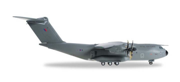 RAF A400M Atlas Royal Air Force LXX Squadron Brize Norton Herpa 557641 Scale 1:200