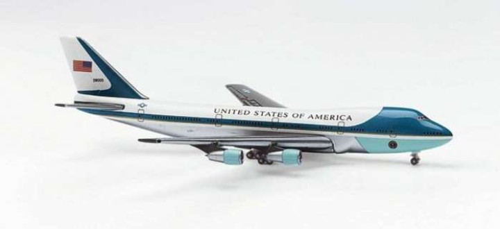 Air Force One 747-200 