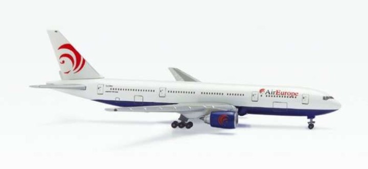 Air Europe B777-200