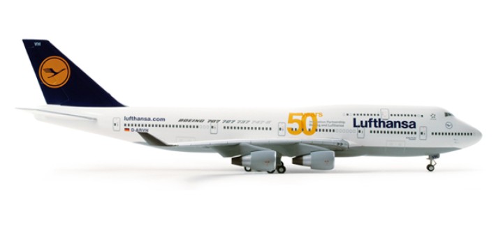 Lufthansa Boeing 747-400 "50 Years"