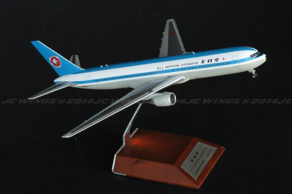 JC Wings Die-cast scale model ANA Mohican B767-300 Reg# JA602A