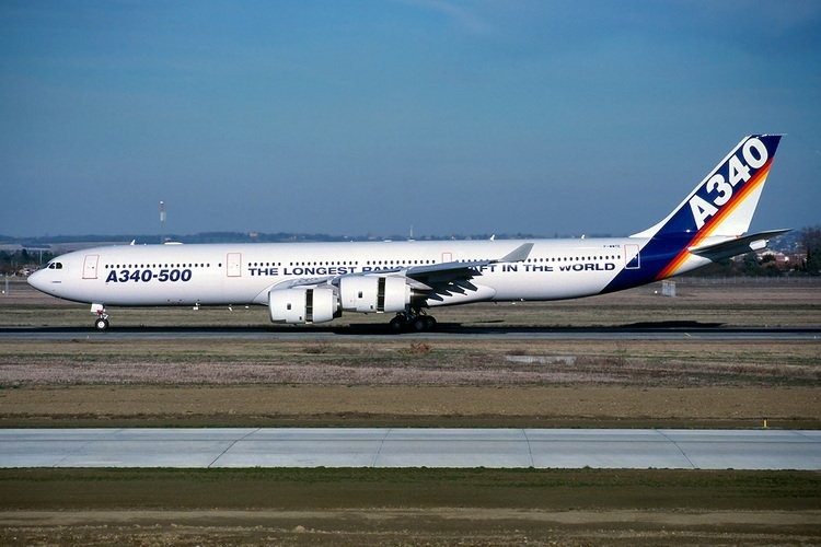エアバス A340-500 F-WWTE 1/200 House Color Airbus A340-500 F-WWTE World Longest Jet Die-Cast