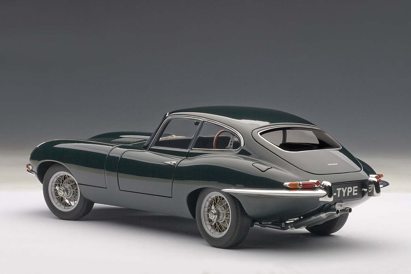 Jaguar E-Type Coupe Series 1 3.8, Green, with Metal Wire-Spoke