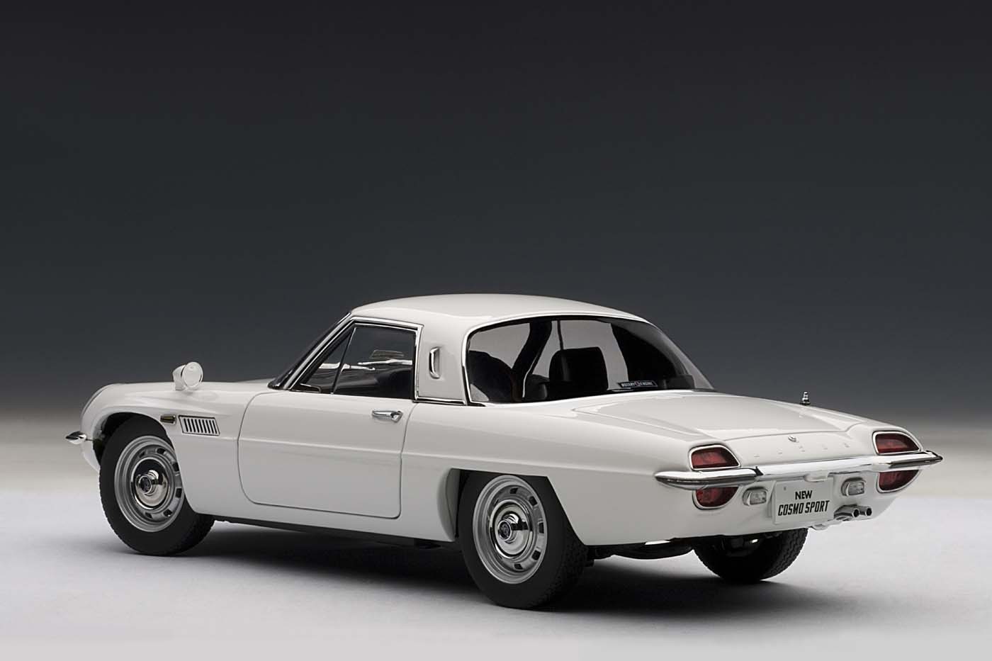 AUTOart 1:18 Scale Mazda Cosmo Sport, White 75931 ezToys - Diecast