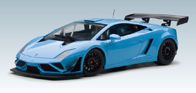 Highly detailed AUTOart diecast model Blue Lamborghini Gallardo