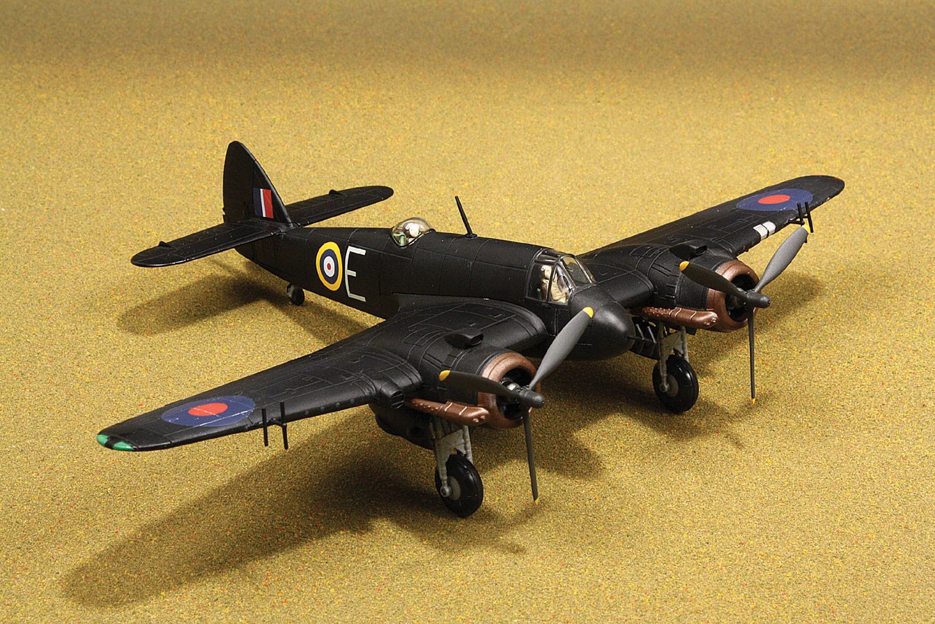 Hobby Master Bristol Beaufighter Mk.I 1/72 die-cast model ezToys