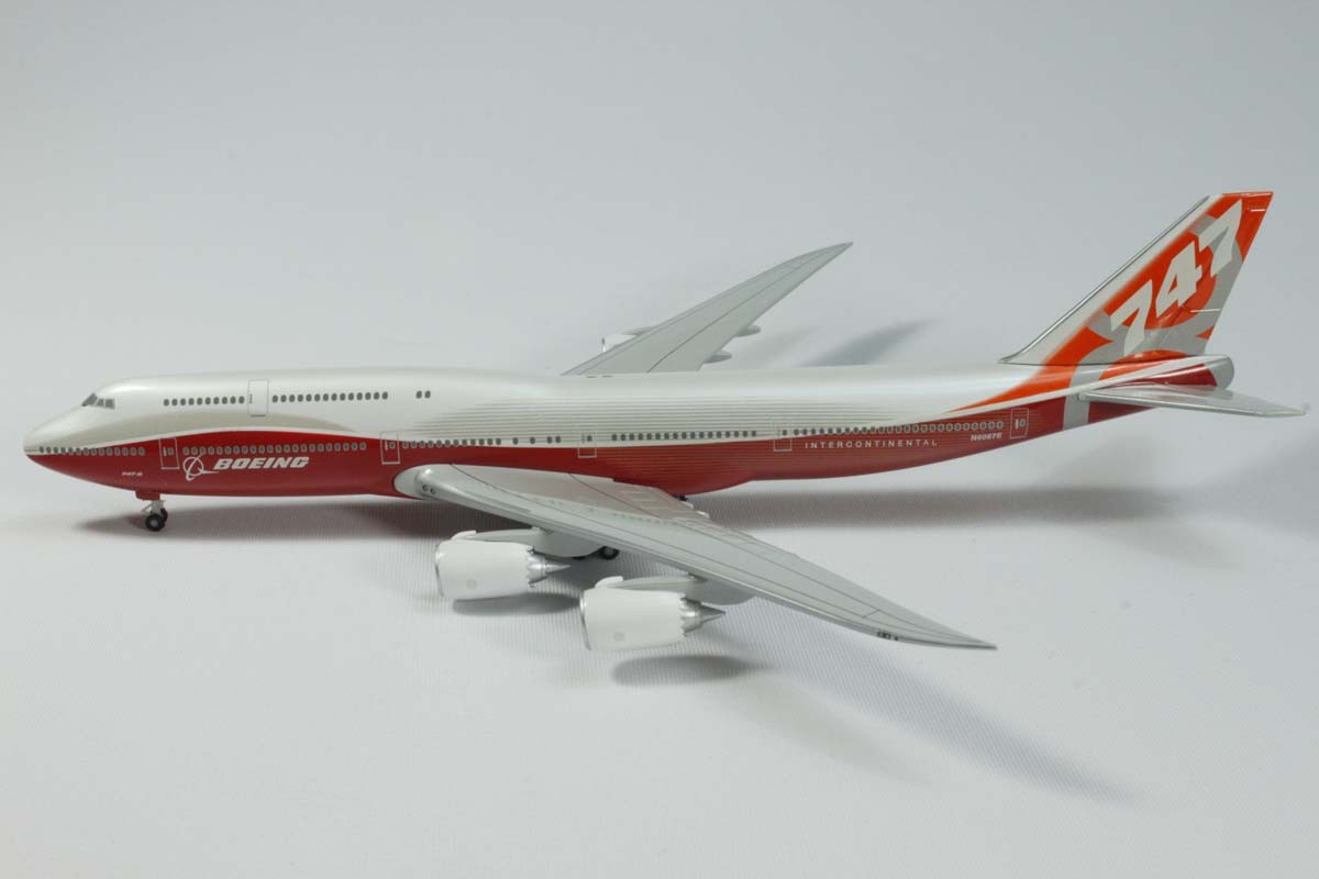 747-8-Jumpseats - AeroSavvy