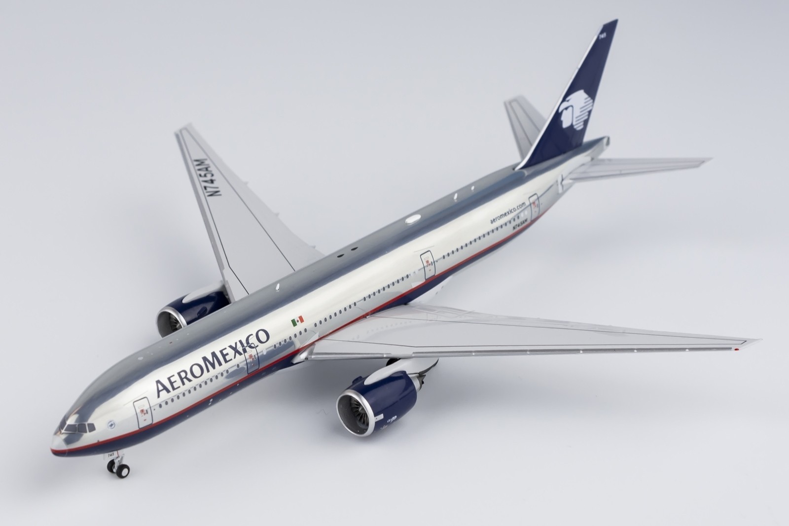 AeroMexico Boeing 737-800 & 777-200 [Blu-ray]