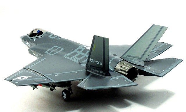 Military Airplane Model,Diecast Plane,for Collecting and Gift TANG DYNASTY 1:72 F-35B Joint Strike Fighter Metal Plane Model TM US Navy 2017 