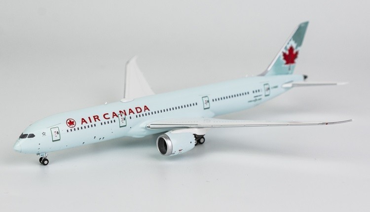 Model Plane Aeroclassics 1:400 Air Canada Airbus A330-300 C-GFAJ ACCGFAJ 