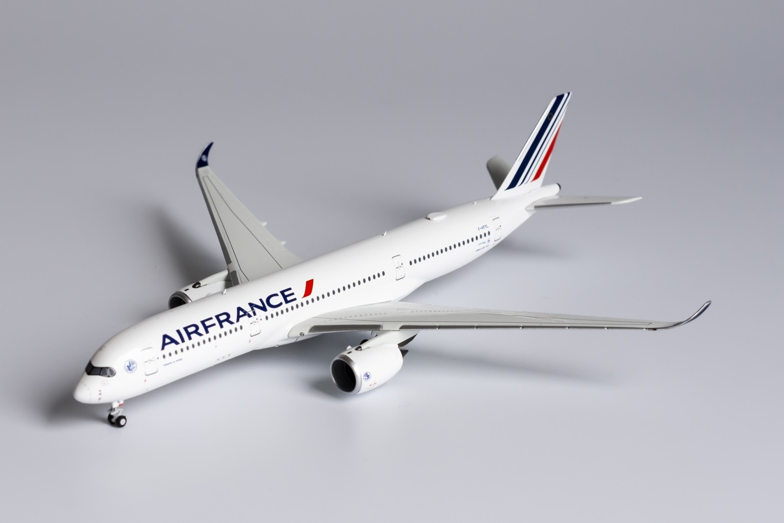 Delta Air Lines A350-900 N502DN Gemini Jets GJDAL2001 Scale 1:400 IN STOCK 