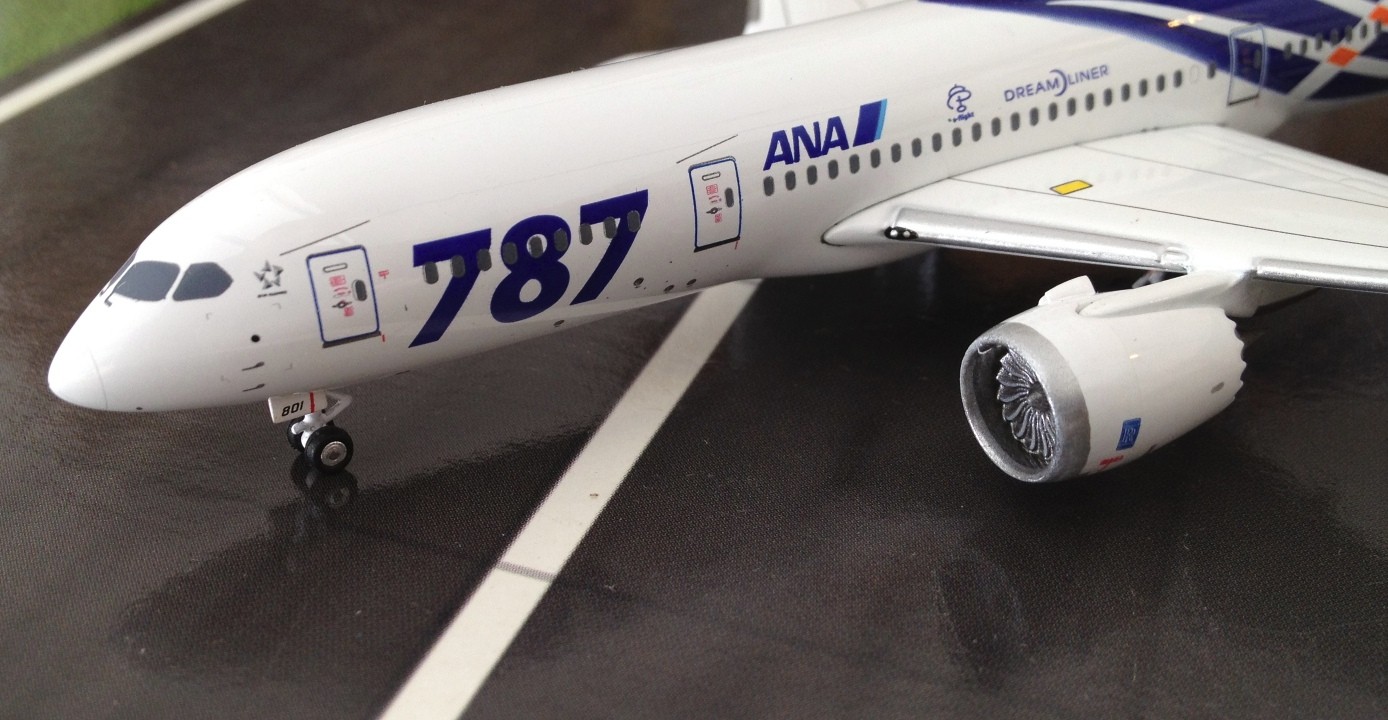 1:400 ANA All Nippon Airways Boeing 787-8 JA801A ezToys - Diecast