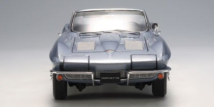 Silver Blue Chevrolet Corvette 1963 AUTOart 71192 Scale 1:18