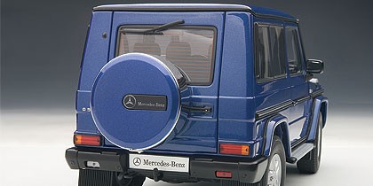 Blue Mercedes-Benz G-Model 90's SWB 1979 AUTOart 76114 Scale 1:18