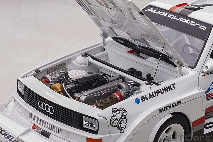 Autoart 88700 Audi Sport Quattro S1 Pikes Peak 1987 Röhrl #1 Winner 1