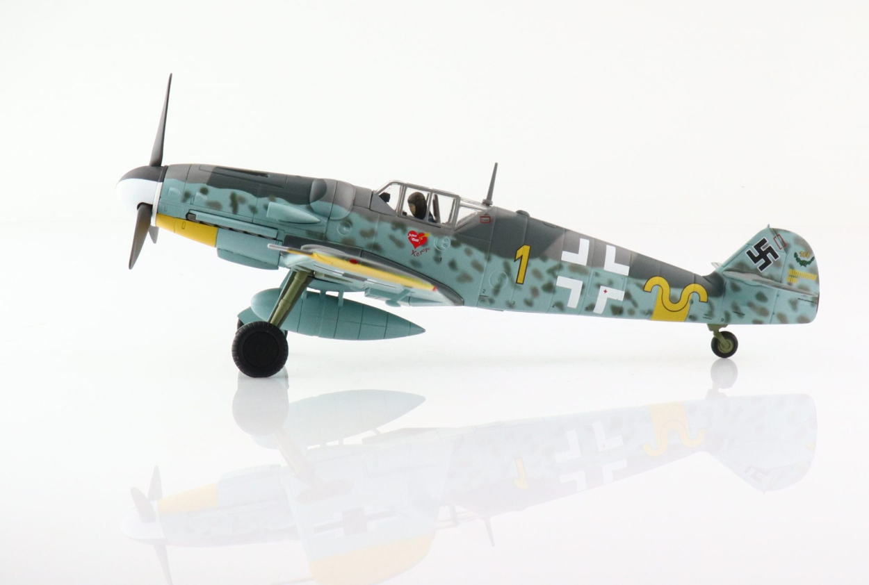 Hermann Graf 1:48th HOBBY MASTER HA8751 Messerschmitt Bf 109G Luftwaffe Green 1 