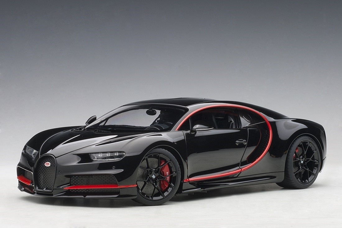 自動車 1/18 AUTOart Bugatti Chiron 2017 70991 Bugatti Chiron 2017 nocturne black with red accents AUTOart 70991
